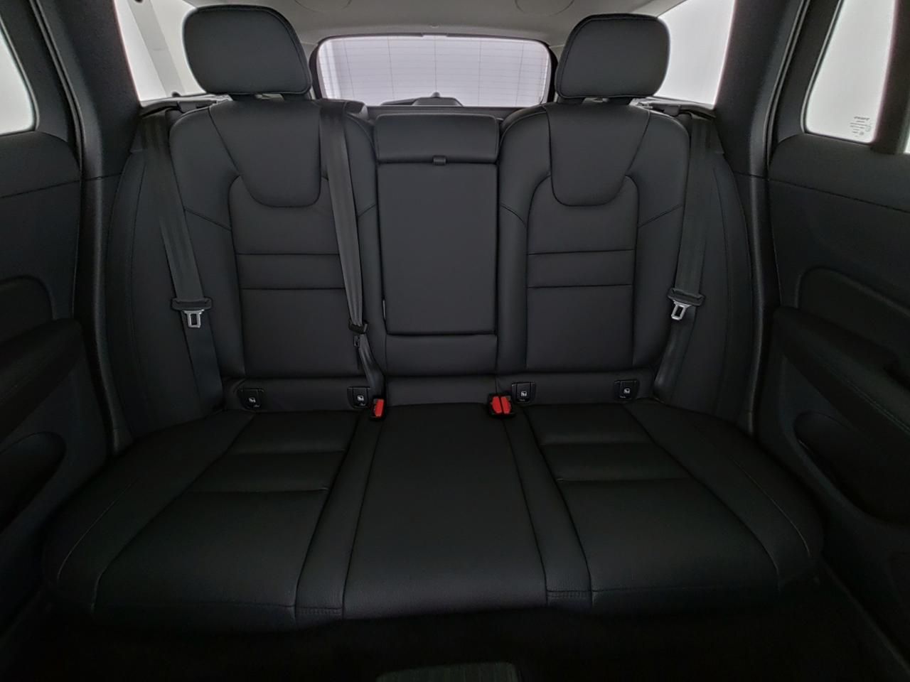 Volvo V60 T6 Recharge AWD PlusBright+19'+AHK+HKSound