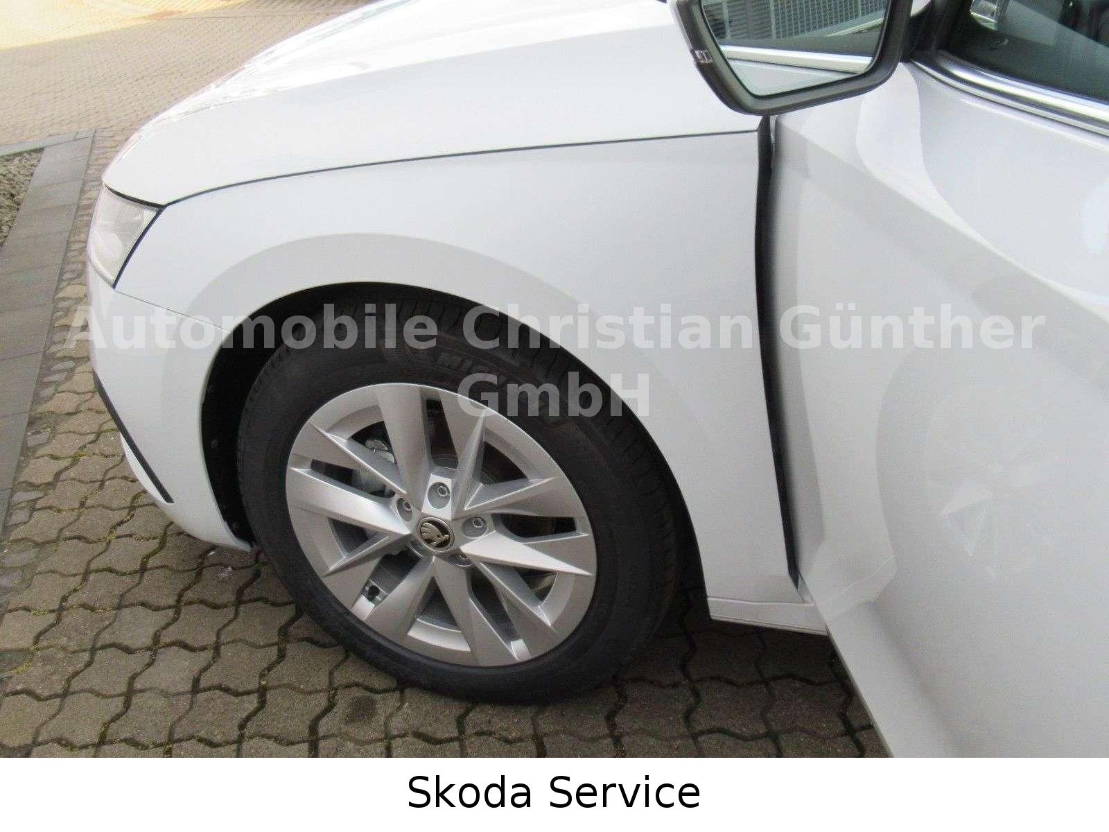 Skoda Octavia Combi Style 1.5 TSI - Samsaru's Car Outlet