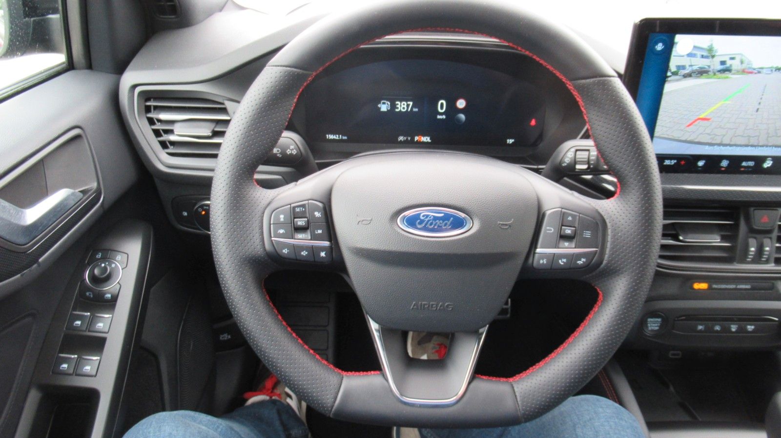 Ford Focus ST-Line X ACC TWA Matrix 18`` B&O Kamera