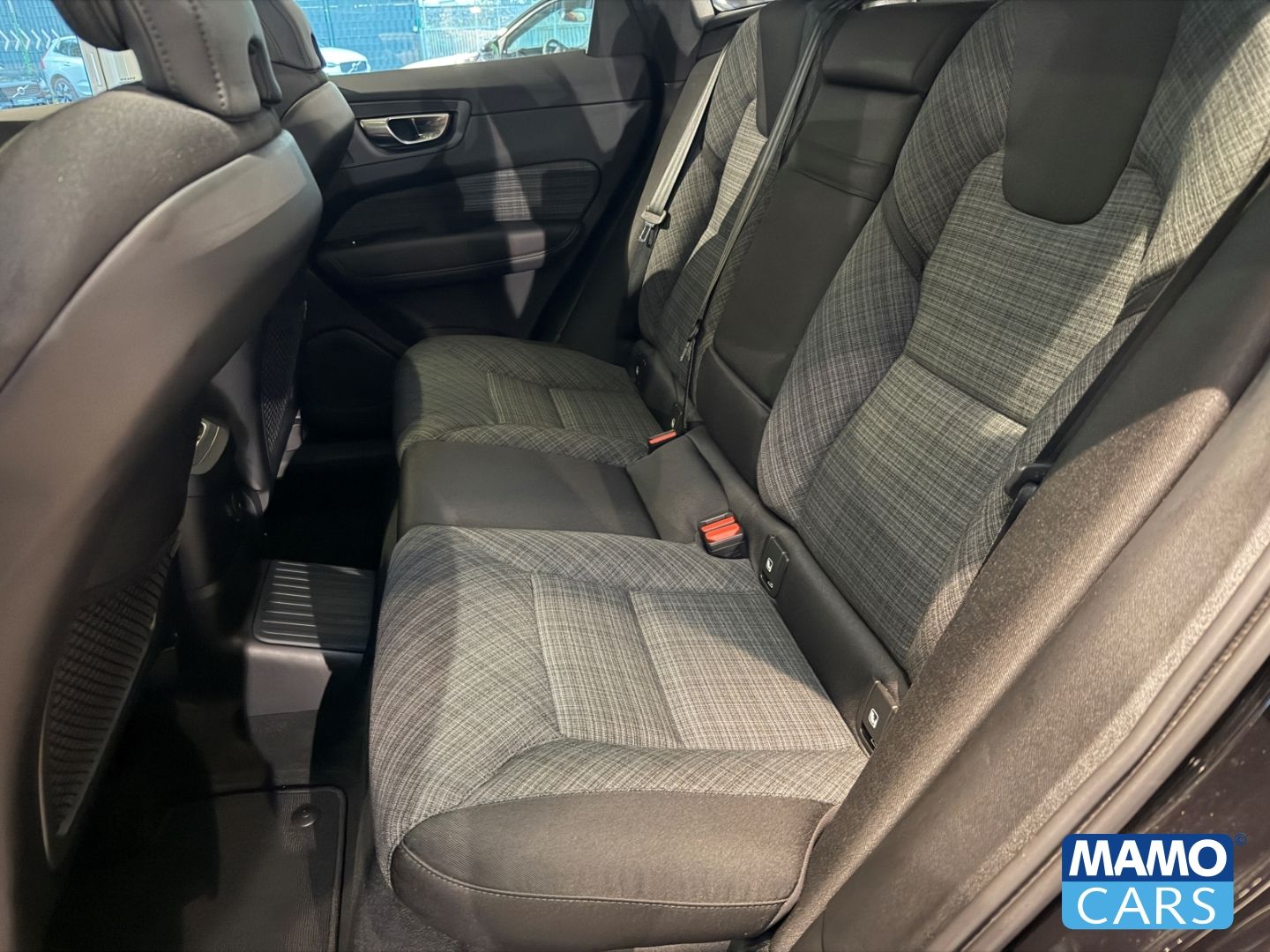 Volvo XC60 T6 AWD Core Recharge  AHK/CAM/PANO/STHZ/LHZ