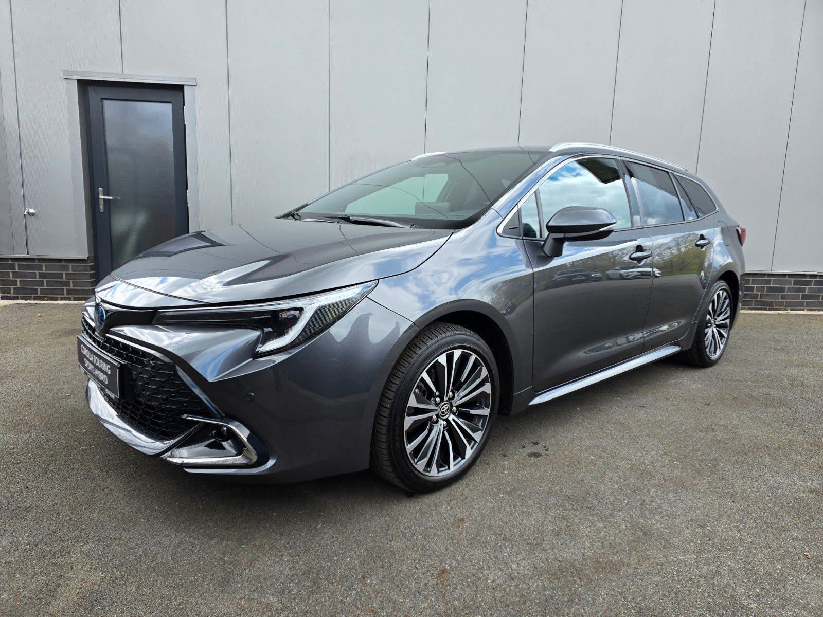 Toyota Corolla Touring Sports Hybrid Teamplayer