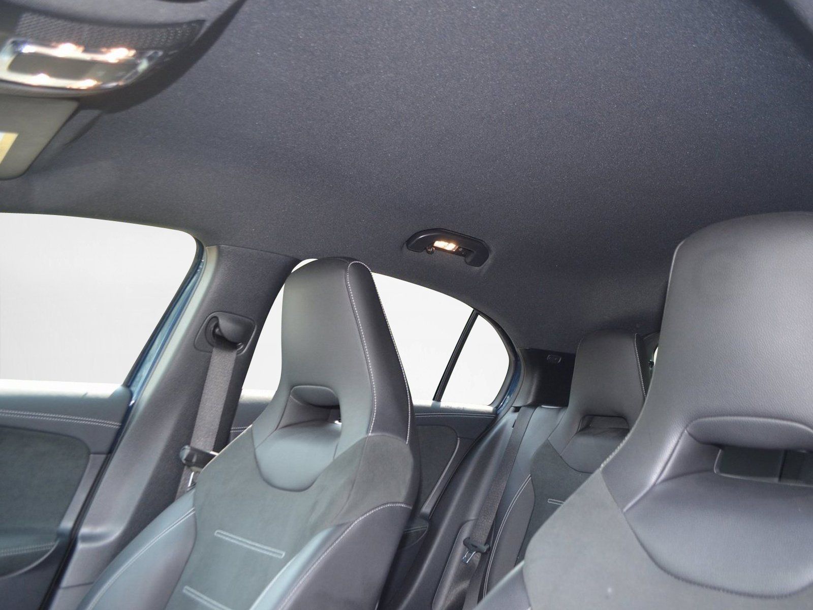 Mercedes-Benz e HYBR EDITION 2020 AMG - Samsaru's Car Outlet