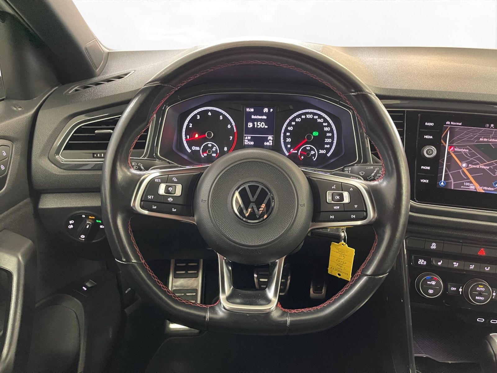 Volkswagen T-Roc 2.0 TSI Sport 4M - Samsaru's Car Outlet