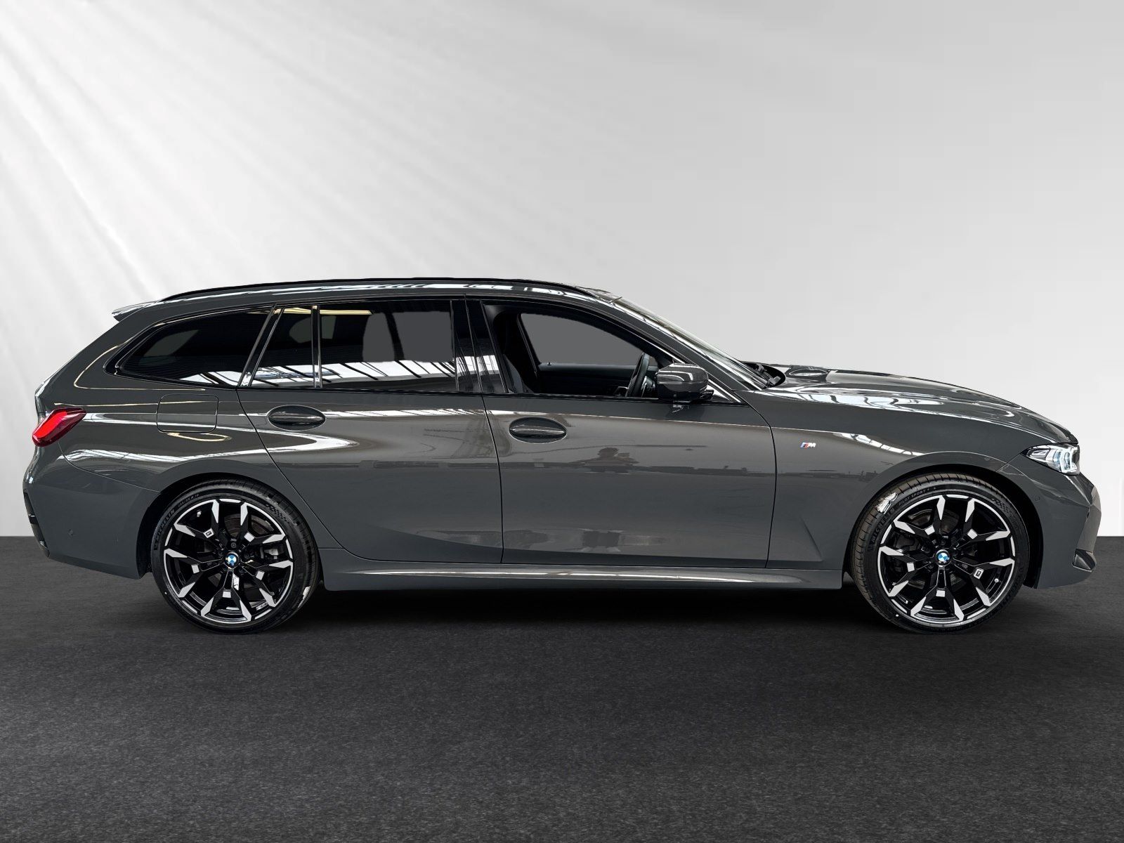 BMW 320d xDrive Touring M Sport|AHK|Head-Up|19"LMR