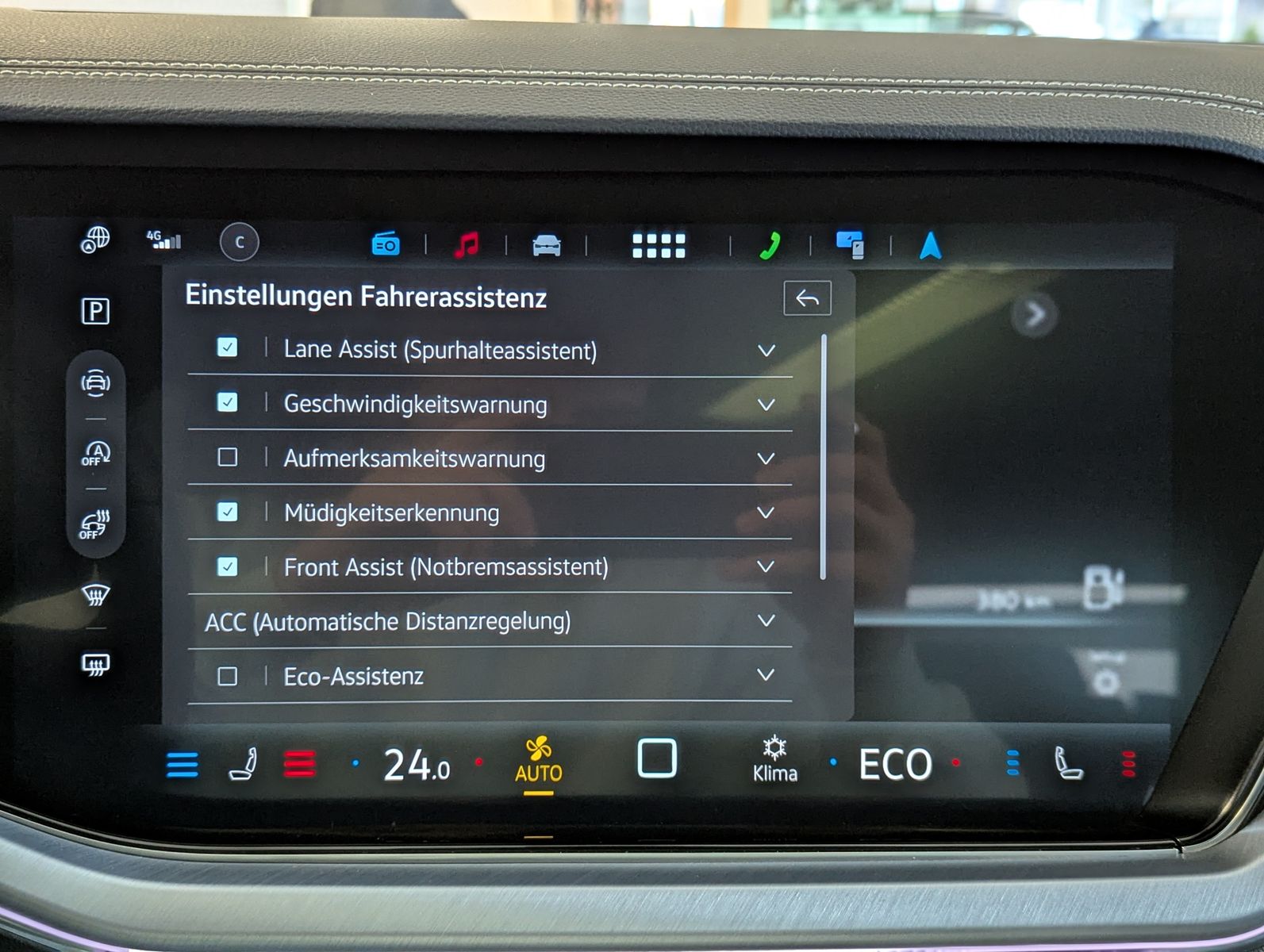Volkswagen Touareg 3.0TDI 4M R-Line VOLL Black 22" UPE 114T