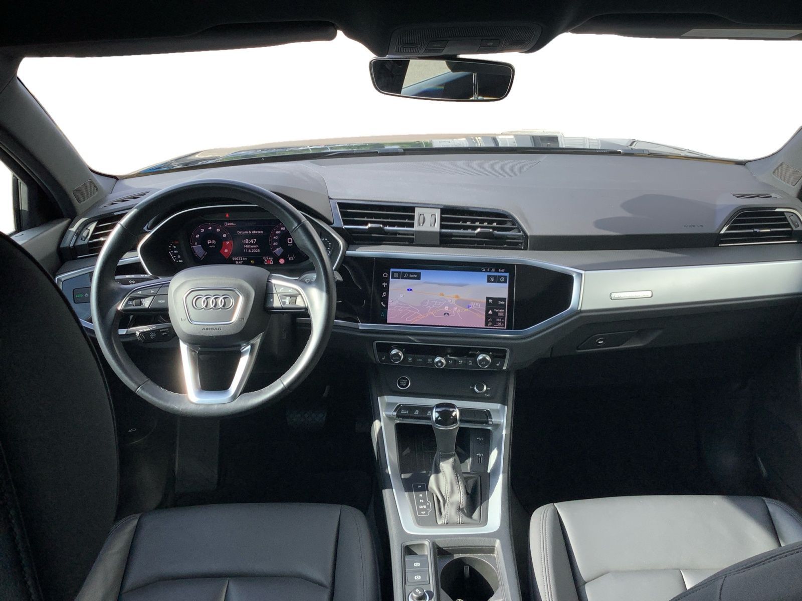 Audi Q3 advanced 45 TFSI quat. - Samsaru's Car Outlet