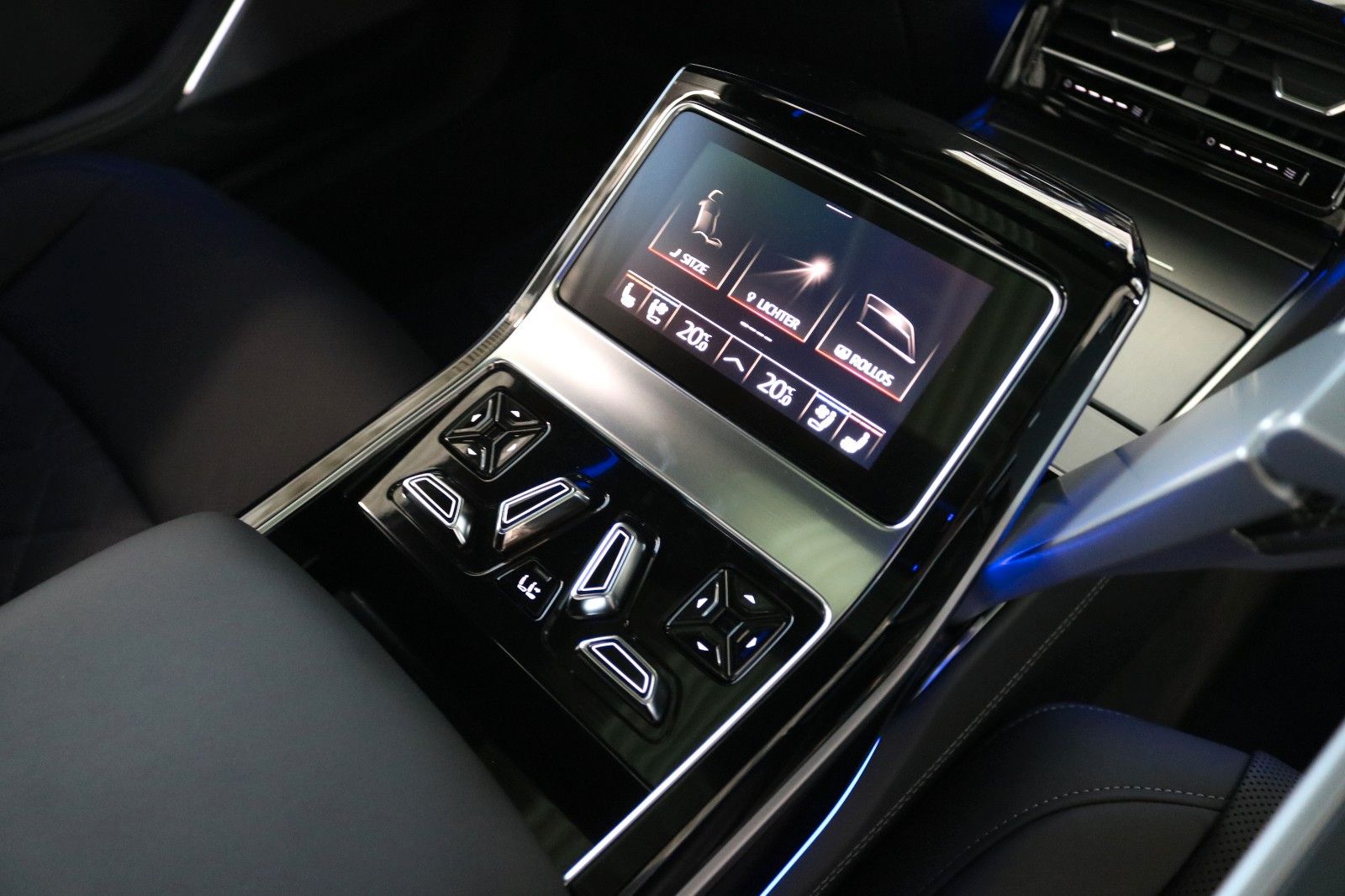 Audi A8 L 50 TDI Lang S line - Samsaru's Car Outlet