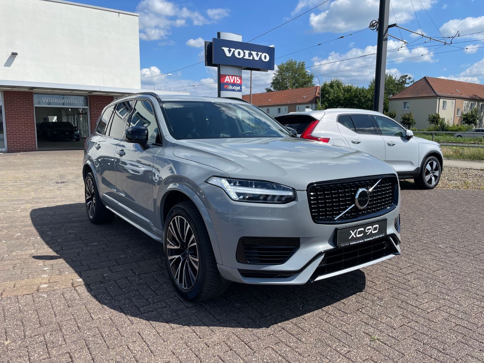 Volvo XC90 T8 AWD PlugIn Plus Dark BLIS H&K Cam 2,49%*