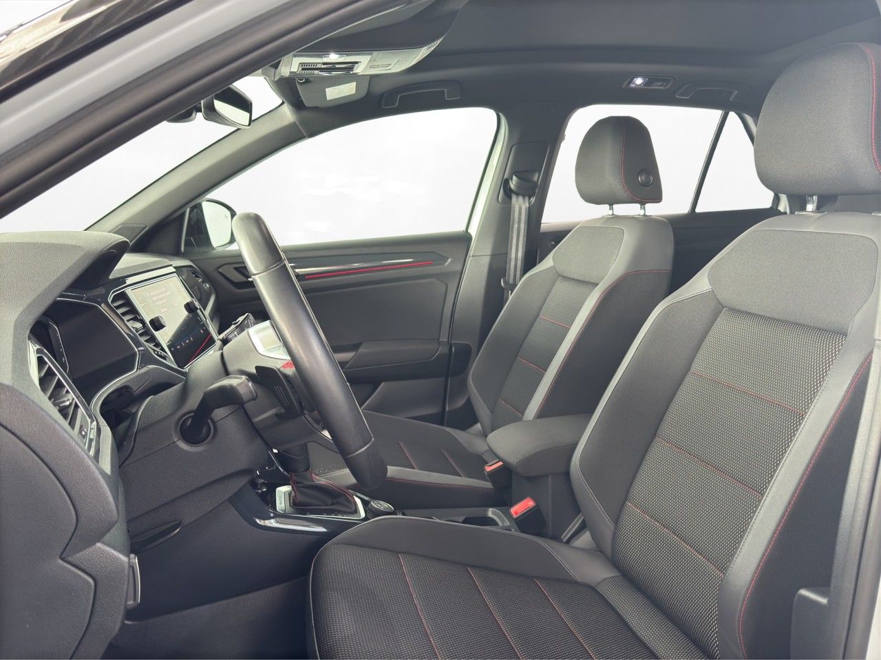 Volkswagen T-Roc 2.0 TSI DSG 4Motion sport - Samsaru's Car Outlet