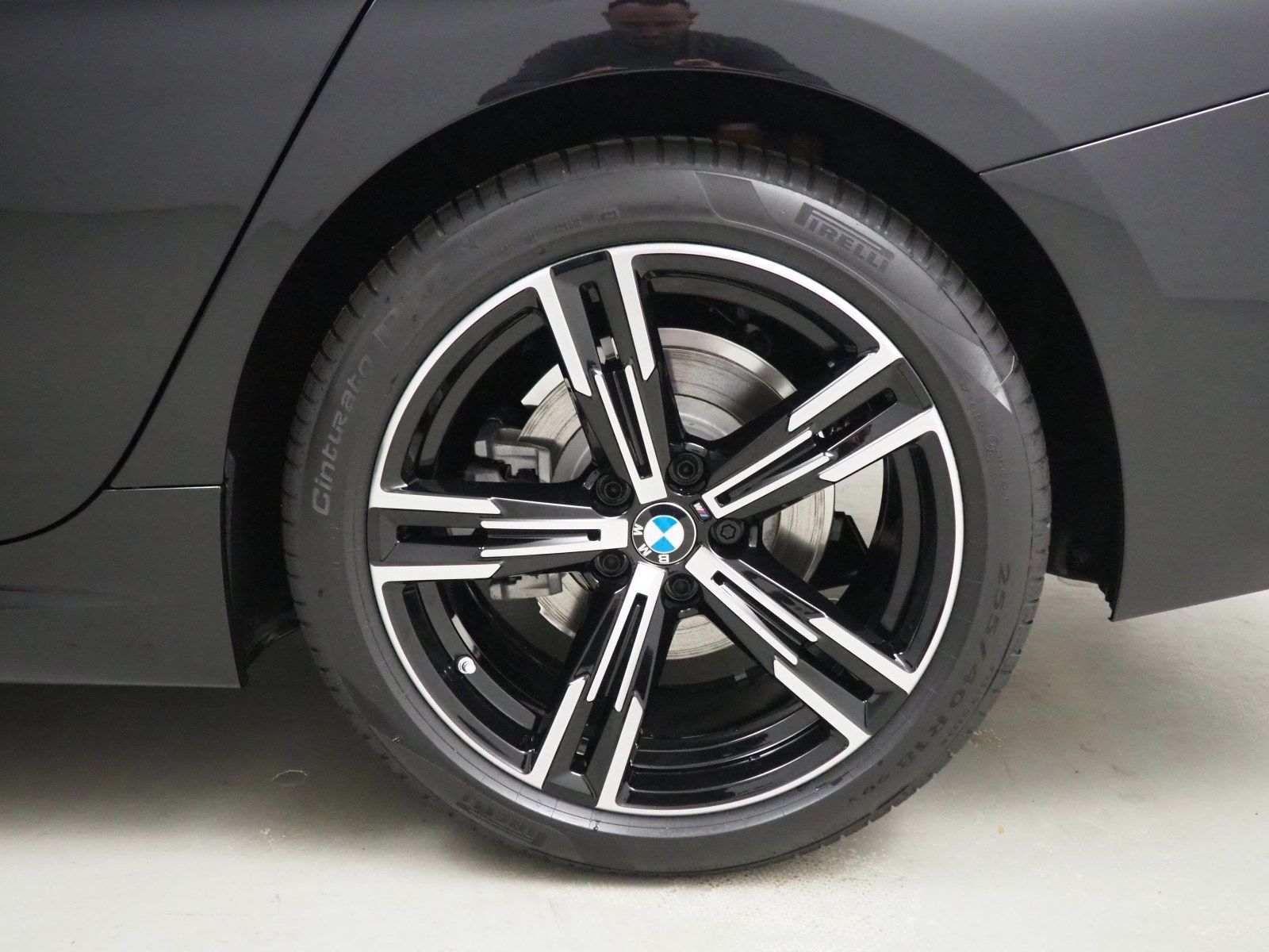 BMW 320D xDrive - Samsaru's Car Outlet
