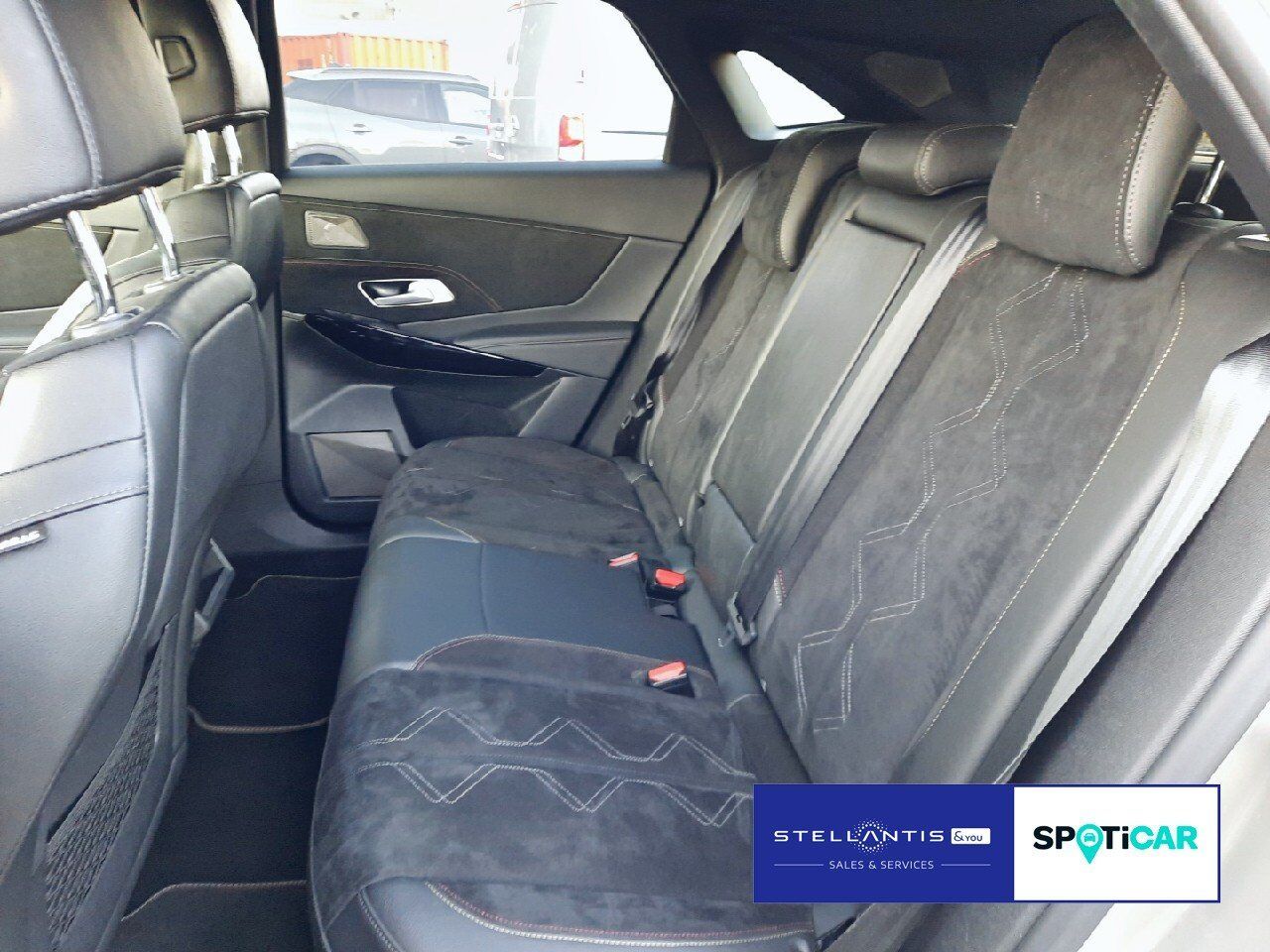 DS Automobiles DS7 PERFORMANCE LINE + BlueHDI 130 EAT8*SHZ*NAVI