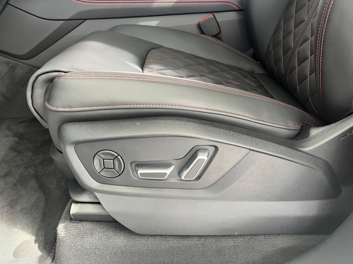 Audi Q7 SUV S line 50 TDI quattro 286PS B&O,HuD,AHK,P
