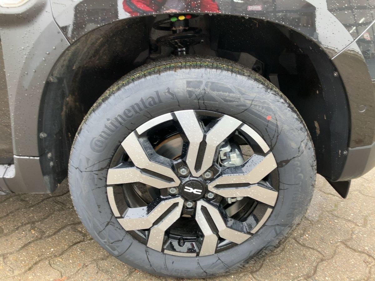 Dacia Duster TCe 150 EDC - Samsaru's Car Outlet