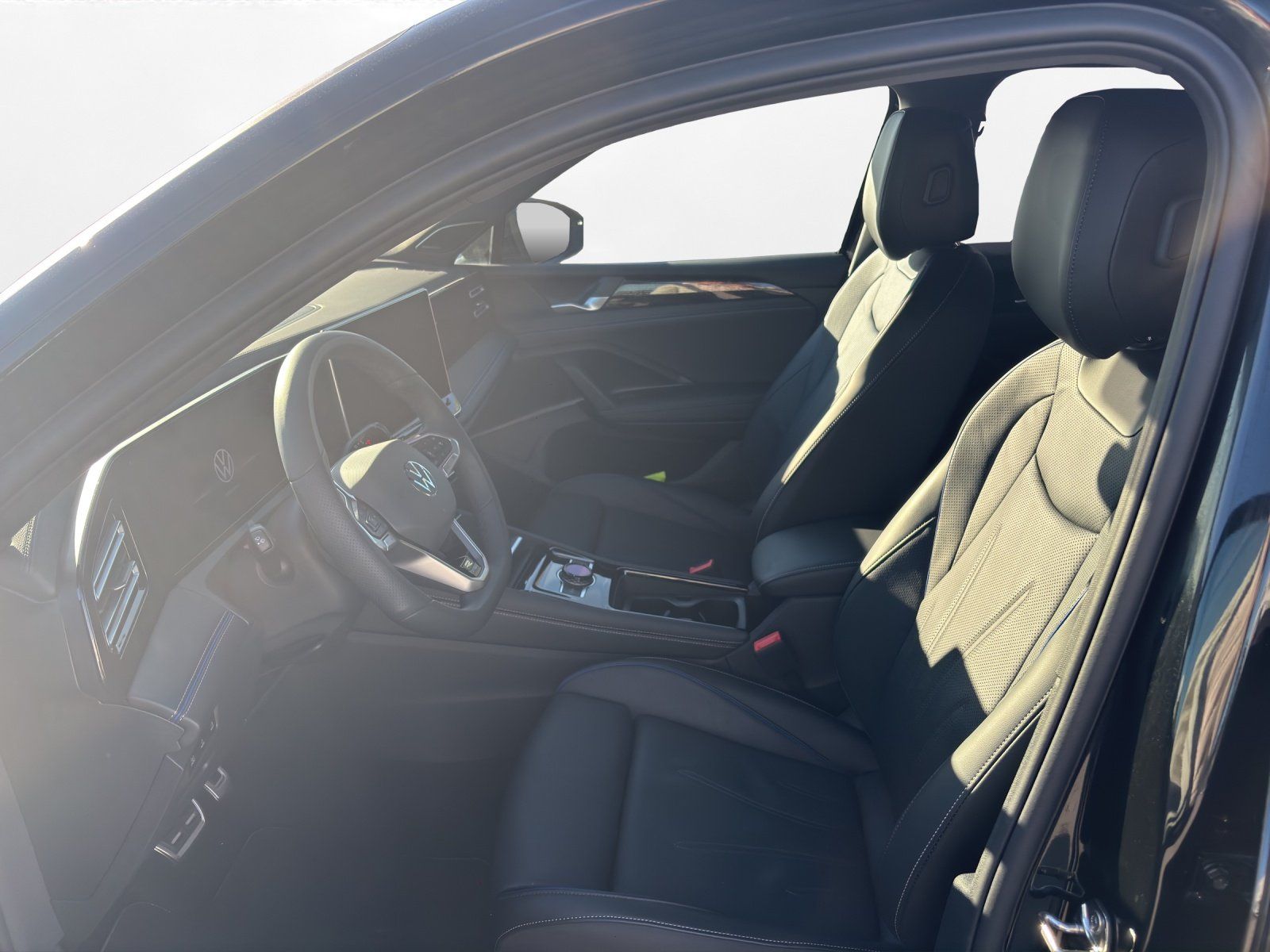 Volkswagen Tiguan 2.0 TSI DSG 4MOTION R-Line BLACK STYLE