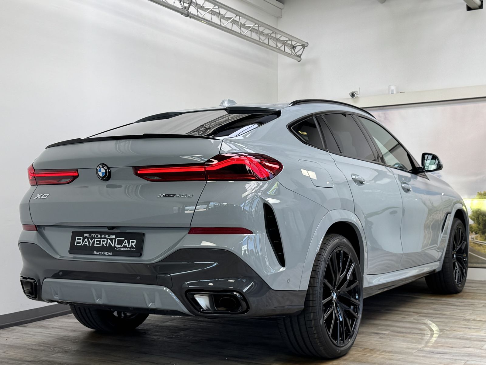 BMW X6 xDrive40d M Sport Pro - Samsaru's Car Outlet