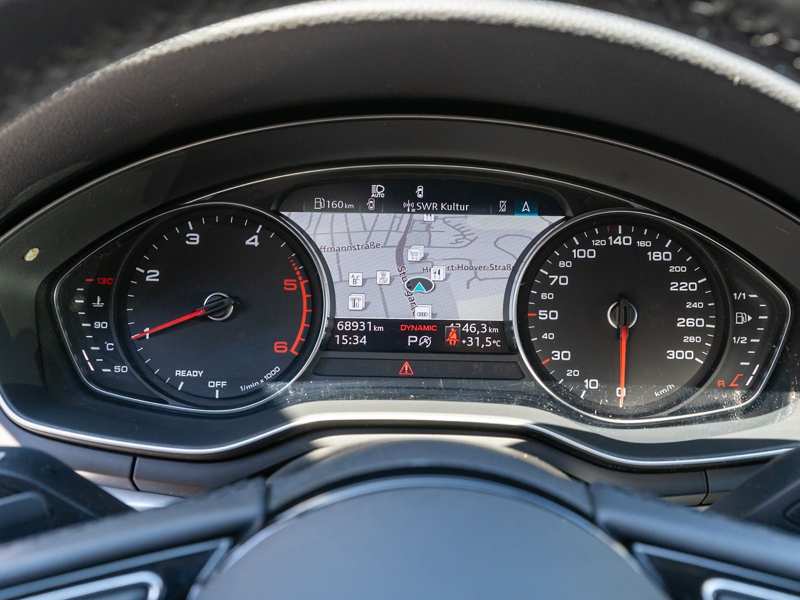 Audi A4 Avant advanced 40TDI Stronic - Samsaru's Car Outlet