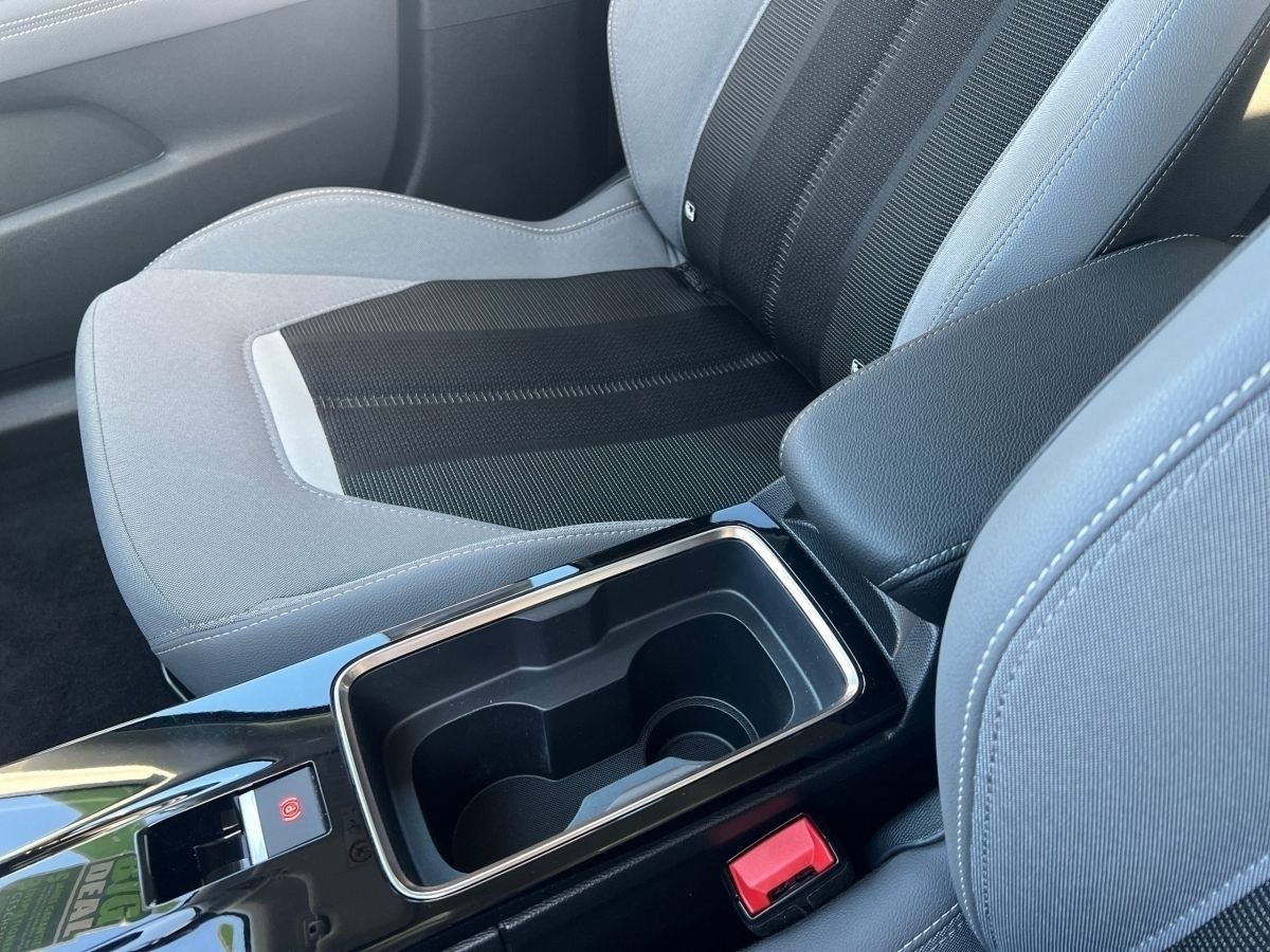 Opel Mokka-e Elegance - Samsaru's Car Outlet