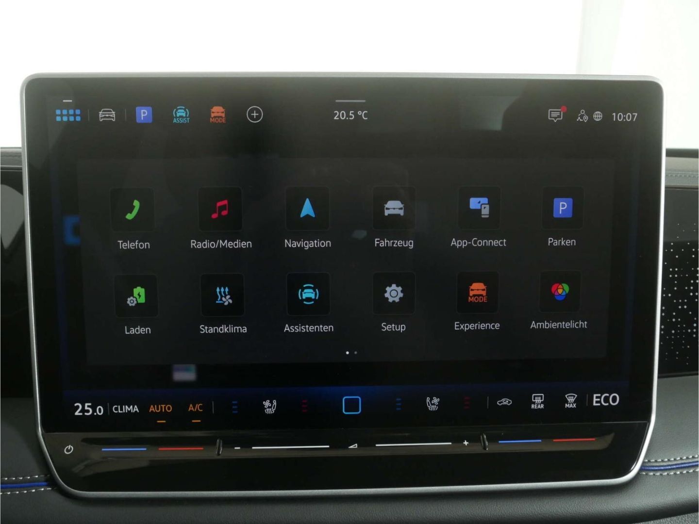 Volkswagen Tiguan 1.5 eHybrid R-Line Black Style PANO/AHK
