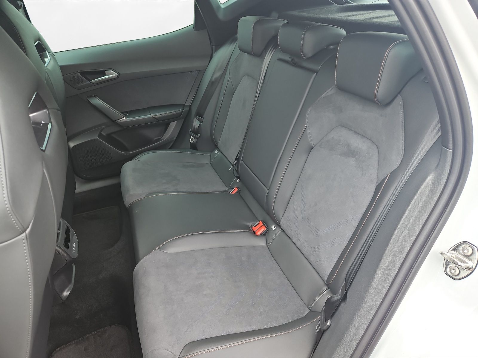 Cupra Formentor 1.5 e-Hybrid DSG VZ