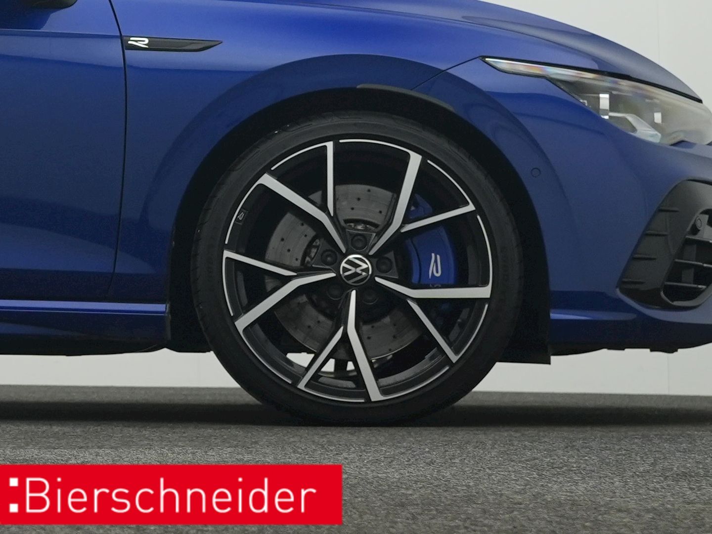 Volkswagen Golf R Var. 2.0 TSI DSG 4Mo. BLACK-STYLE AHK PAN