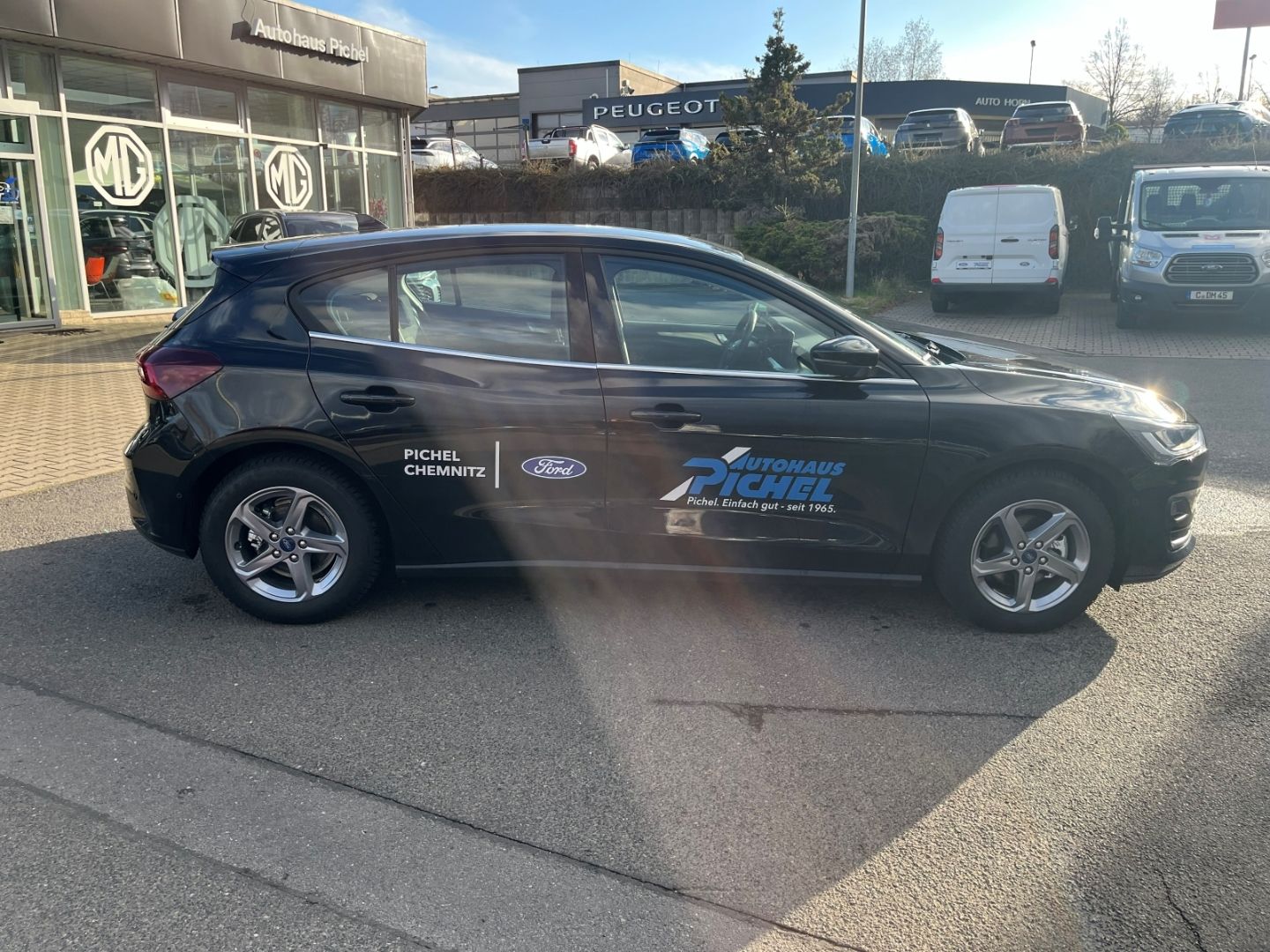 Ford Focus Titanium Editio LED ACC Apple CarPlay Andr