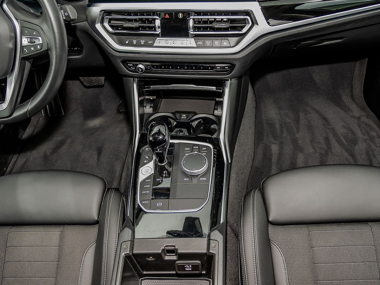 BMW 320eA Touring Sport Line - Samsaru's Car Outlet
