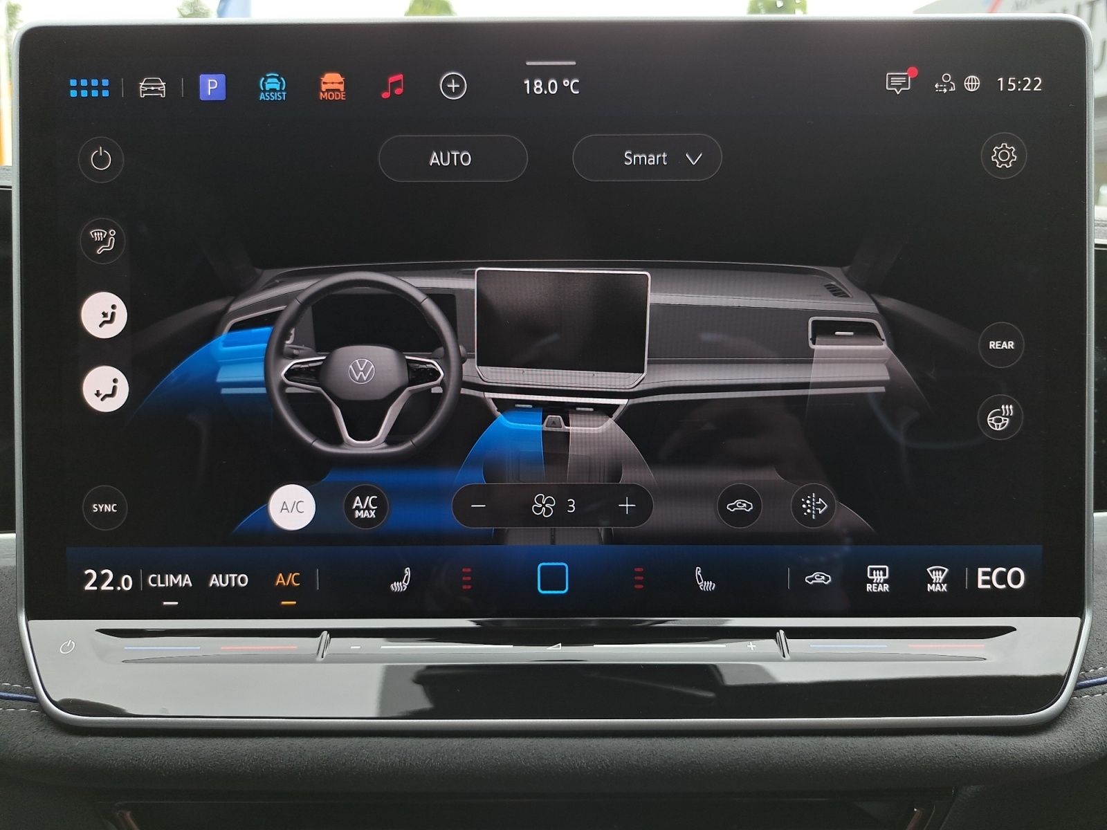 Volkswagen Passat Var. R-Line 1.5 eHybrid DSG AHK PANO 3,99