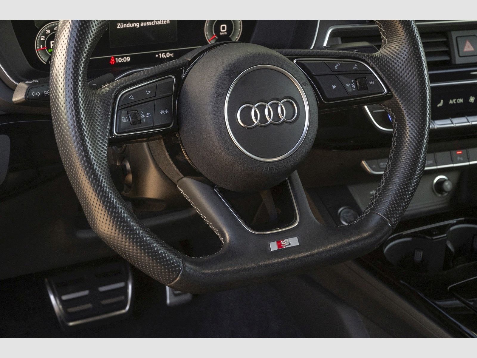 Audi A5 Cabrio S line 40 TFSI quattro S tronic Matrix