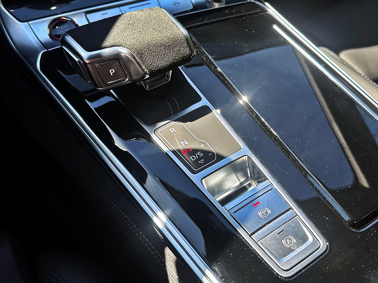 Audi RS6 Avant performance BLACK HUD LASER 360°STHZG