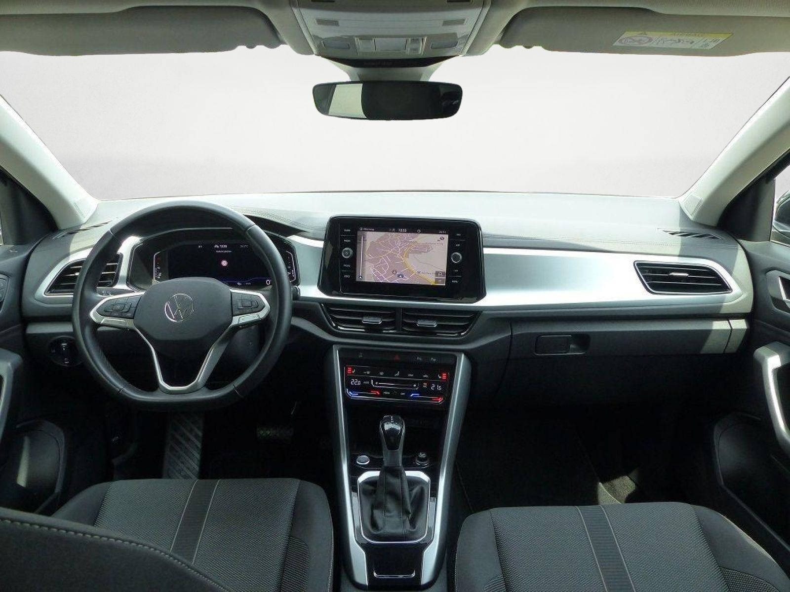Volkswagen T-Roc 1.5 TSI DSG Life - Samsaru's Car Outlet