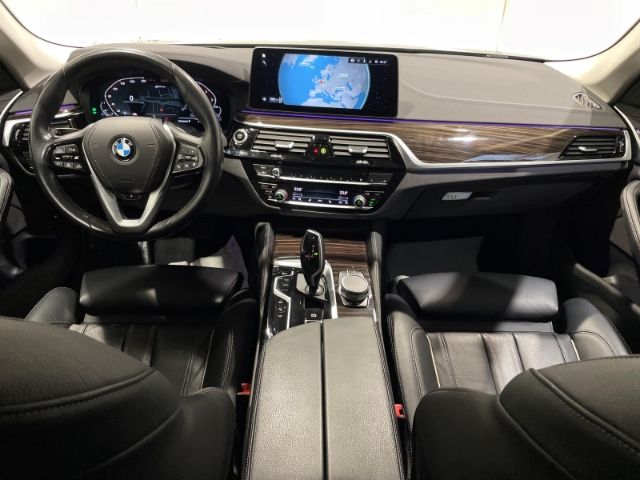 BMW 530 e Touring Luxury Line Automatik Leder Laser