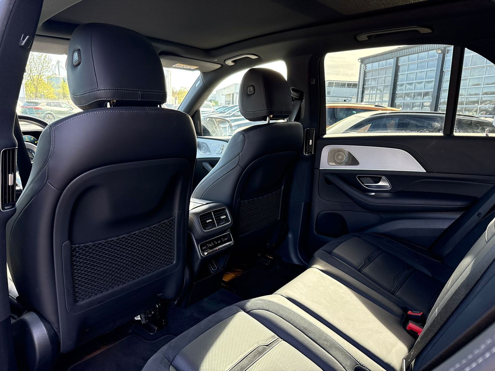 Mercedes-Benz GLE 53 AMG 4Matic+ Stand-Hzg+AHK+Pano+Burmest...