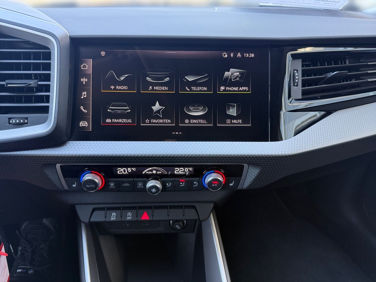 Audi A1 Sportback advanced - Samsaru's Car Outlet