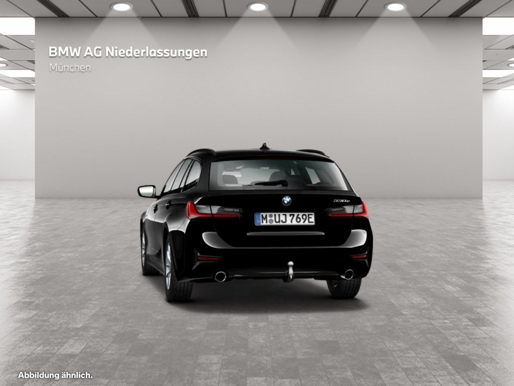 BMW 330e Touring Sport Line - Samsaru's Car Outlet