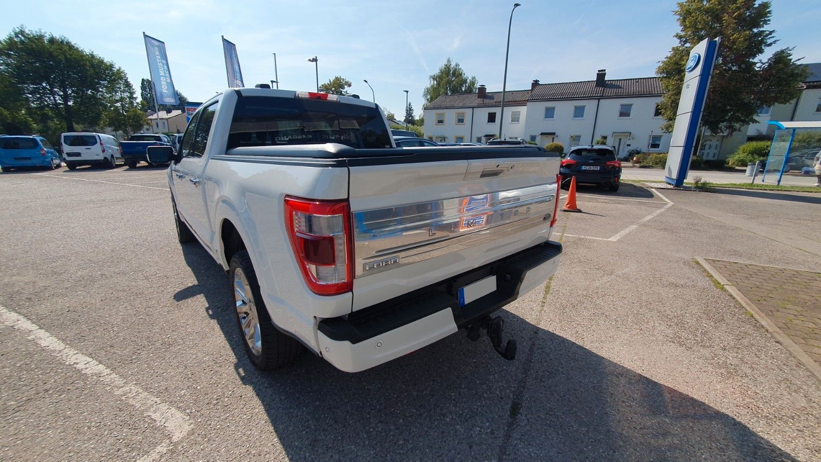 Ford F 150 Limited HYBRID 4x4 - Samsaru's Car Outlet