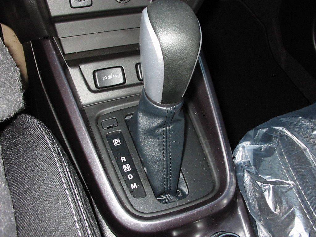 Suzuki Vitara Allrad Vollhybrid - Samsaru's Car Outlet