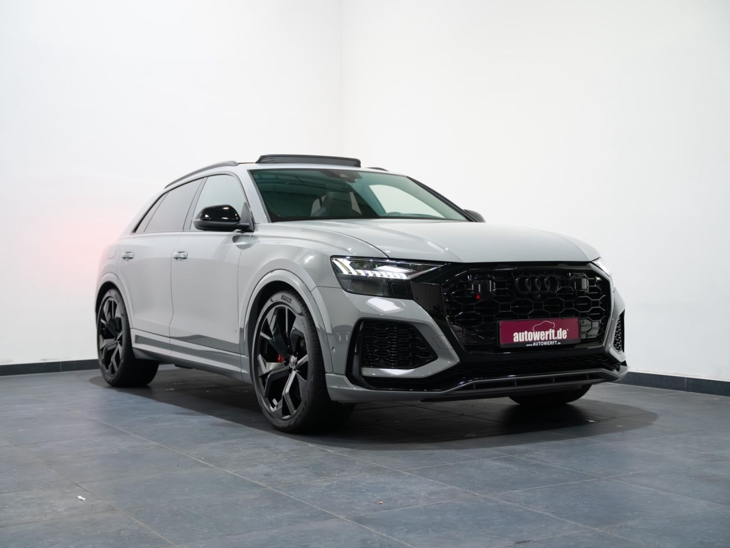 Audi RSQ8 4.0 TFSI DESIGN*KERAMIK*DYNAMIK*CARBON*VMAX