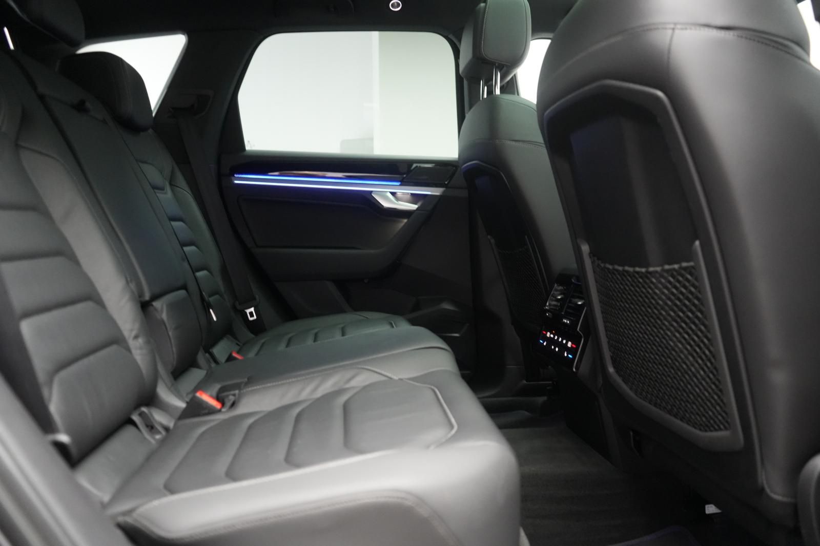 Volkswagen Touareg  3.0 V6 e-Hybrid 4Motion R Leder/Matrix/
