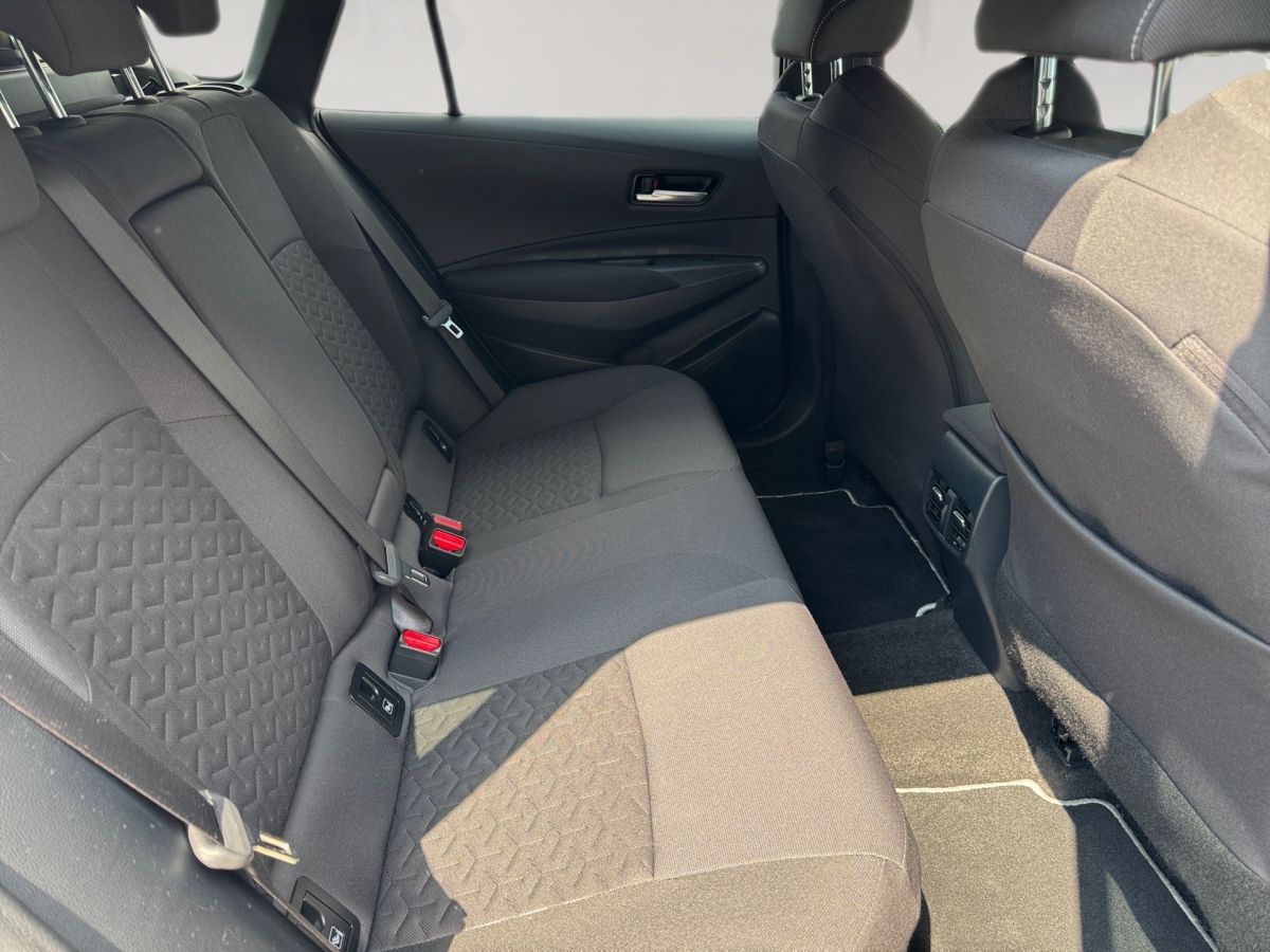 Toyota Corolla 2.0-l-Hybrid Touring Sports - Samsaru's Car Outlet