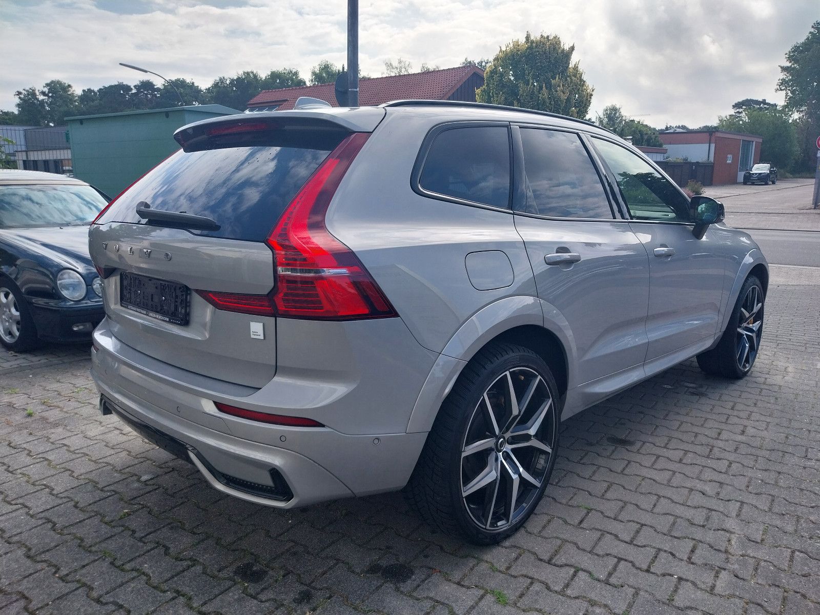 Volvo XC60 Polestar Engineered Recharge Plug-In Hybrid