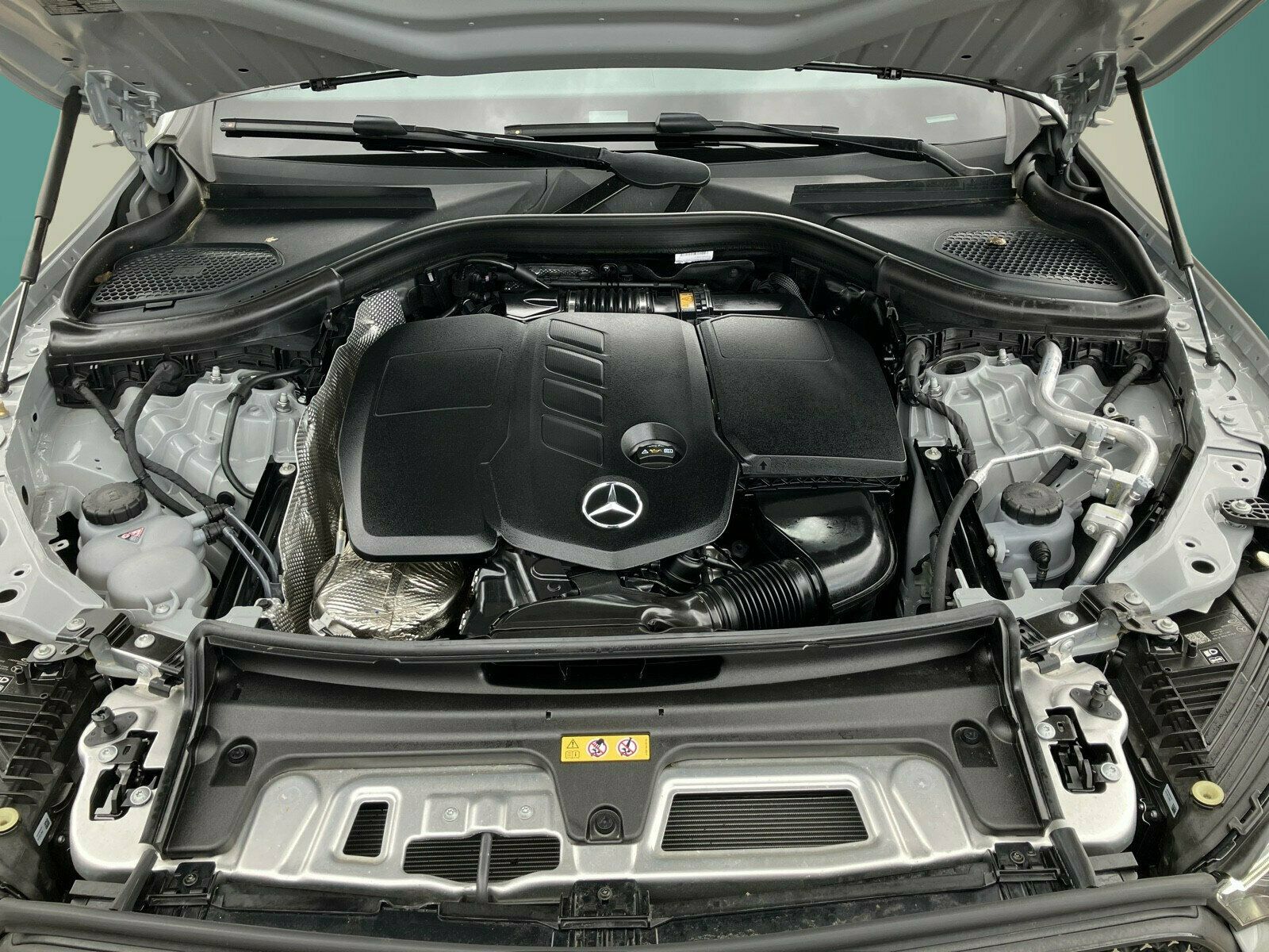 Mercedes-Benz GLC 220 d 4M AMG+NIGHT+20"+AHK+DISTR+PANO+360