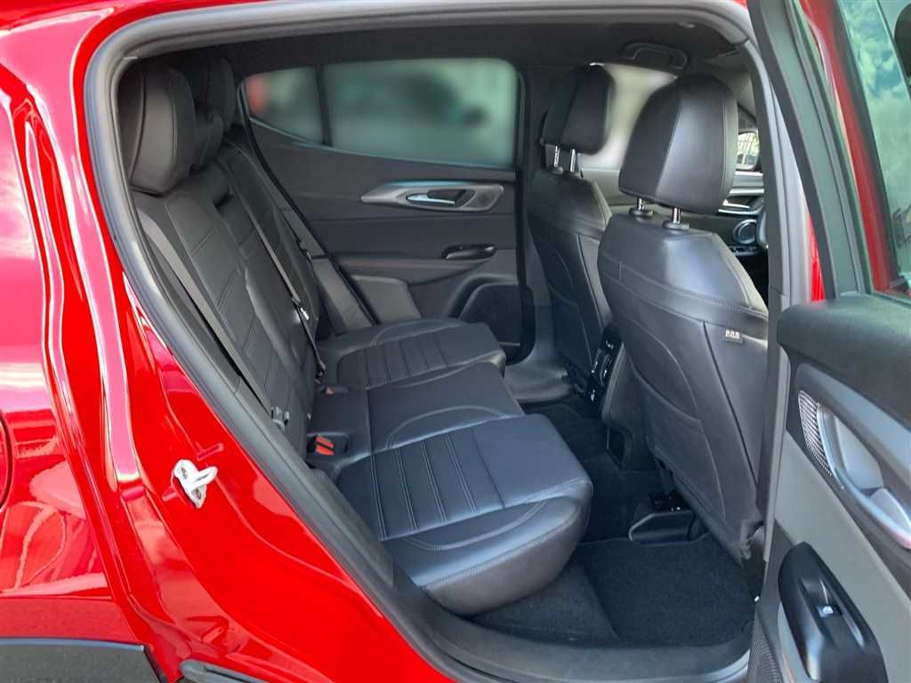 Alfa Romeo Tonale 1.5 T AT Veloce LED PDC Kamera Leder Navi