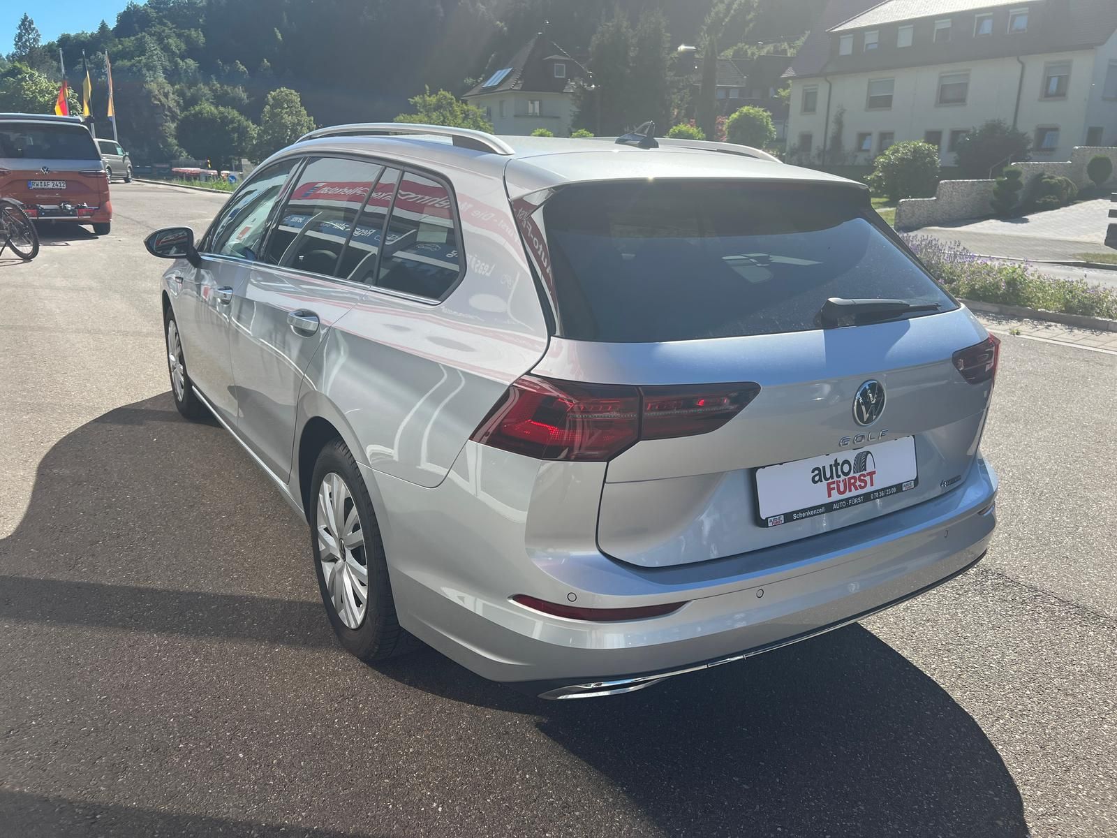 Volkswagen Golf 2.0 TSI Style 4Motion - Samsaru's Car Outlet