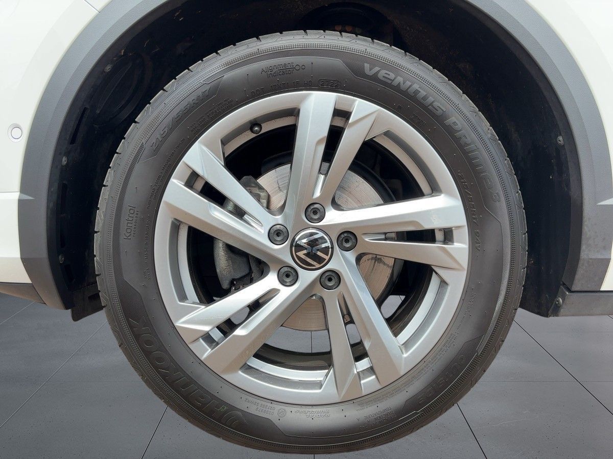 Volkswagen T-Roc 2.0 TDI R-Line - Samsaru's Car Outlet