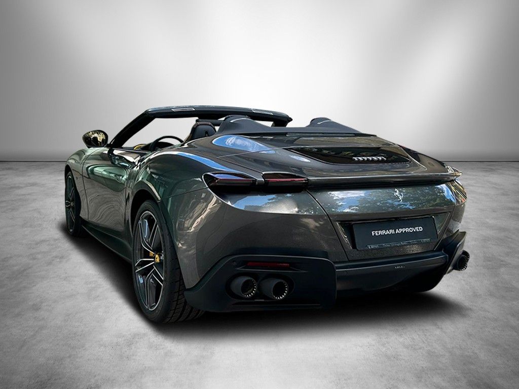 Ferrari Roma Spider - Samsaru's Car Outlet