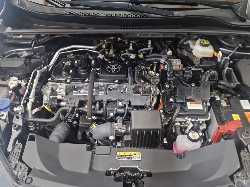 Toyota C-HR 1.8 Hybrid Team Deutschland