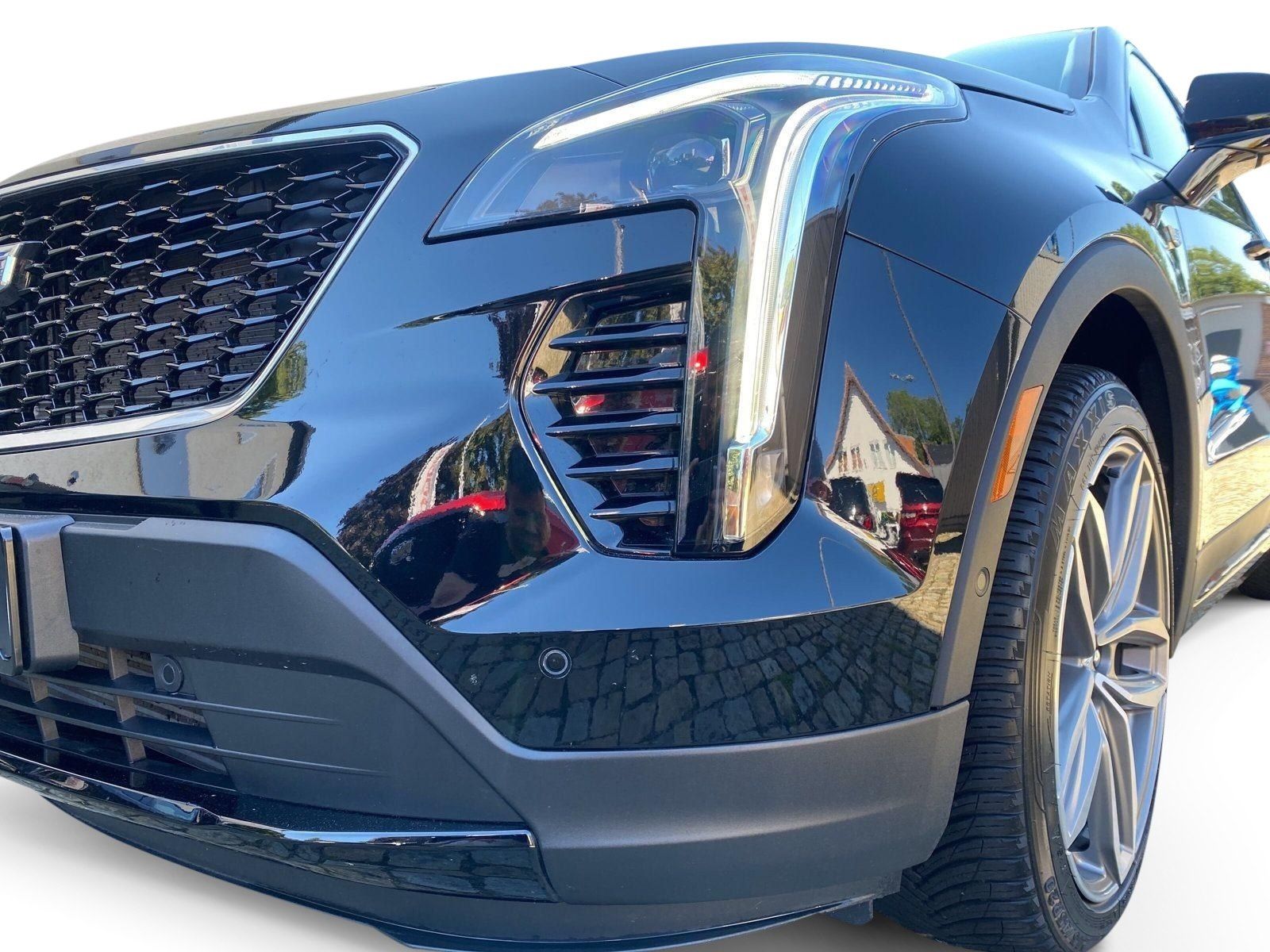Cadillac XT4 2.0 T Sport AWD AHK+360 Kamera+Navi