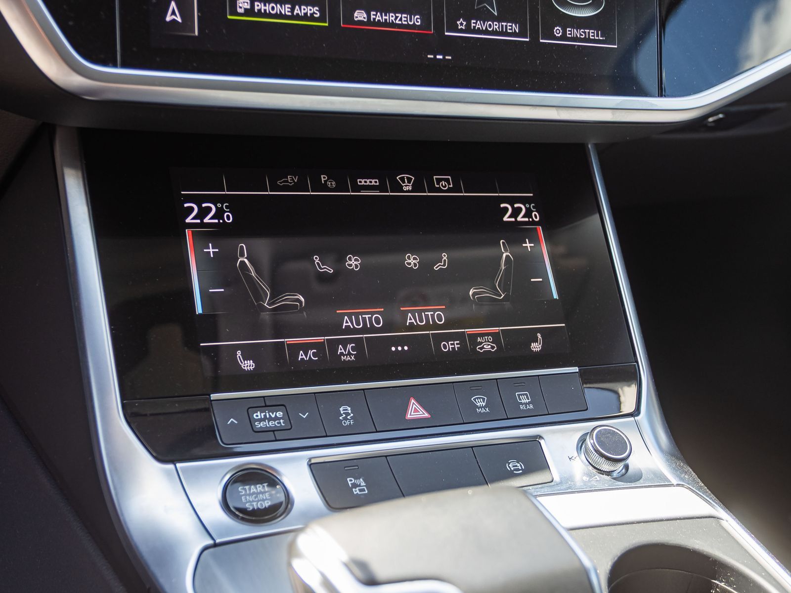 Audi A6 Avant S line 55TFSI e - Samsaru's Car Outlet