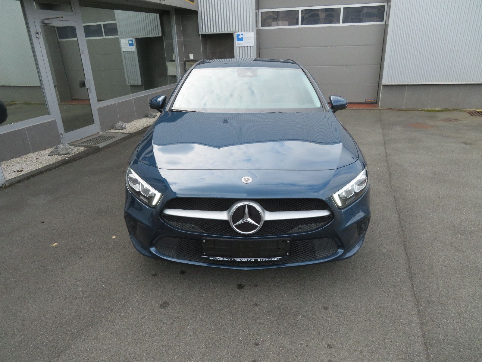 Mercedes-Benz A180 d Aut. - Samsaru's Car Outlet