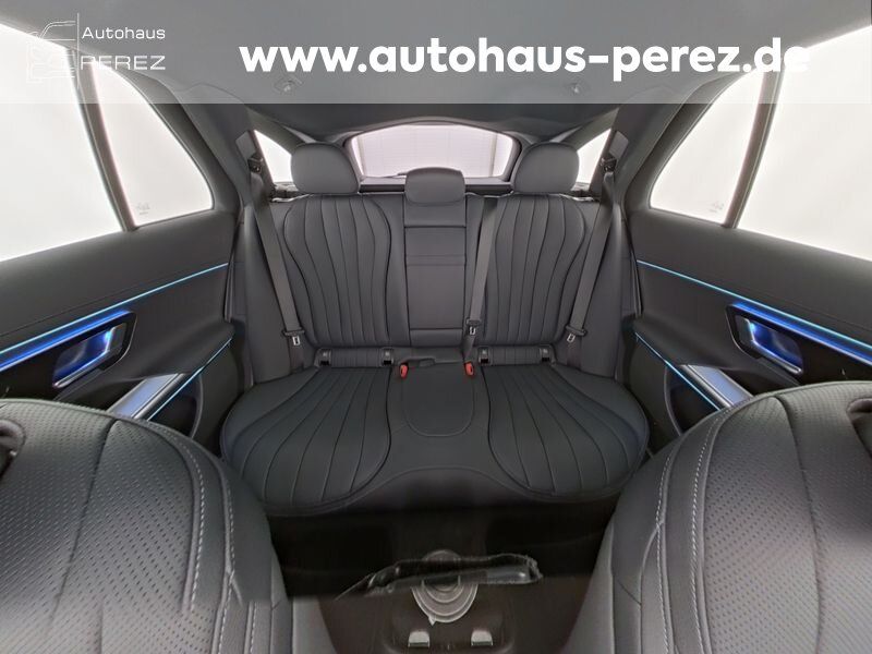 Mercedes-Benz E 450 d T 4M AMG PREMIUM AHK- HUD- FOND SITZHEIZ